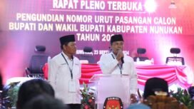 Paslon Bupati dan Wakil Bupati Nunukan 2024, Basri - Hanafiah memberi sambutan di agenda pengambilan nomor urut