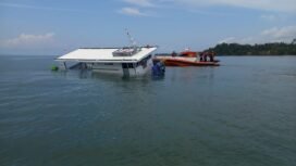 KM Wangi Cendana Karam di Pulau Bunyu, Bulungan. 1 ABK hilang tak ditemukan Tim SAR