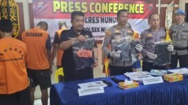 Pelaku pemerkosa penyandang disabilitas RZ (48) saat dihadirkan dalam jumpa pers di Mapolsek Nunukan Kota