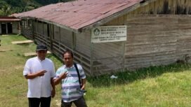 Salah satu sekolah kayu di Krayan yang menjadi perhatian dan tolok ukur pembangunan sarpras pendidikan oleh Pemerintah Daerah