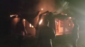 peristiwa kebakaran di Kampung Pisang, Nunukan Barat. Sumber api belum diketahui,