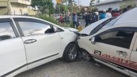 Kondisi mobil Kepala BNNK Nunukan yang ditabrak pengemudi sakau di depan Lapangan Futsal Champion, Nunukan Timur, Jumat (15/11/2024).