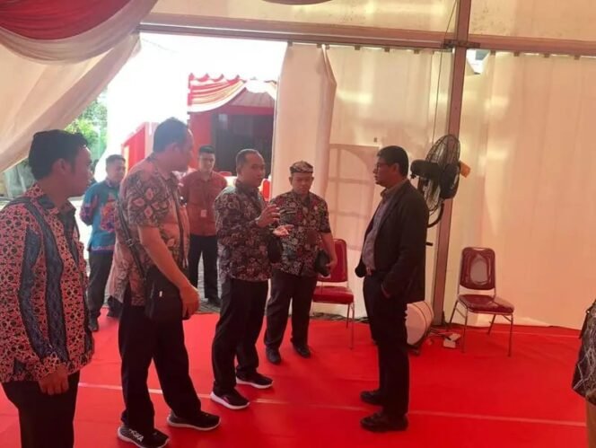 
					Kunjungan Deputi BKN ke BKD Tarakan, Kaltara,