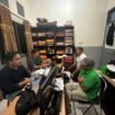 eks ketua RT 003 Jamaker, AR saat melaporkan kasus penganiayaan yang diduga dilakukan ketua DPRD Nunukan, ke Polres Nunukan.