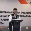 Staf Ahli Bidang Hukum dan Kesatuan Bangsa Setda Kaltara, Robby Yuridi Hatman, S.Sos., MT., membuka Rapat Koordinasi Desk Pilkada 2024.