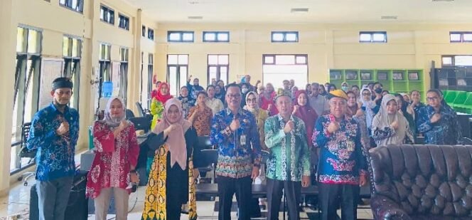 
					Sosialisasi dan pendampingan Pendataan Perpustakaan Berbasis Wilayah di KTT,