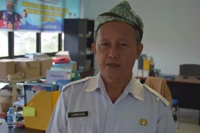
					Kepala Bidang Pengembangan Perpustakaan dan Pembudayaan Kegemaran Membaca di Dinas Perpustakaan dan Kearsipan (DPK) Provinsi Kaltara, Suwarsono, 