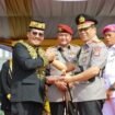 Pjs Gubernur Kaltara, Togap Simangunsong bersama Polda Kaltara, menunjukkan sinergytas di perayaan HUT 12 Kaltara,
