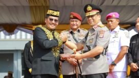 Pjs Gubernur Kaltara, Togap Simangunsong bersama Polda Kaltara, menunjukkan sinergytas di perayaan HUT 12 Kaltara,