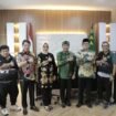 Gubernur Kaltara, Zainal Arifin paliwang, mengunjungi Kajati Kaltara, mengucapkan selamat atas kenaikan pangkat setingkat lebih tinggi,