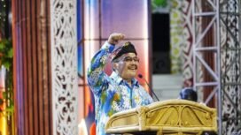Pjs. Gubernur Kaltara, Togap Simangunsong, turut menghadiri dan memeriahkan pembukaan ‘Malinau Bermazmur’ 2024.
