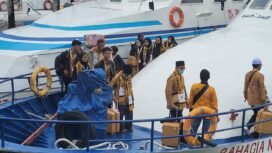 Keberangkatan 66 jamaah umroh An Nur Kaltara Arafah, melalui pelabuhan Tunon Taka, Nunukan di akhir Tahun 2024.