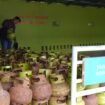 Tumpukan tabung LPG melon/subsidi di salah satu agen penyalur Nunukan,