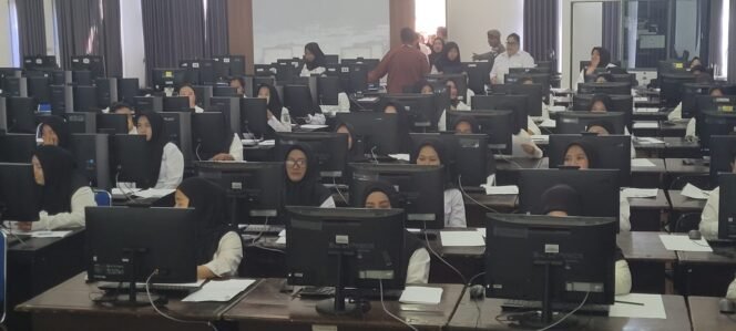 
					Peserta ujian PPPK Nunukan 2024, bersiap mengikuti tes secara nasional.