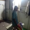 Kondisi Thomas (22) warga Jalan Pembangunan Nunukan Barat saat ditemukan. Thomas mengakhiri hidupnya lantaran kecewa ditinggalkan kekasihnya,