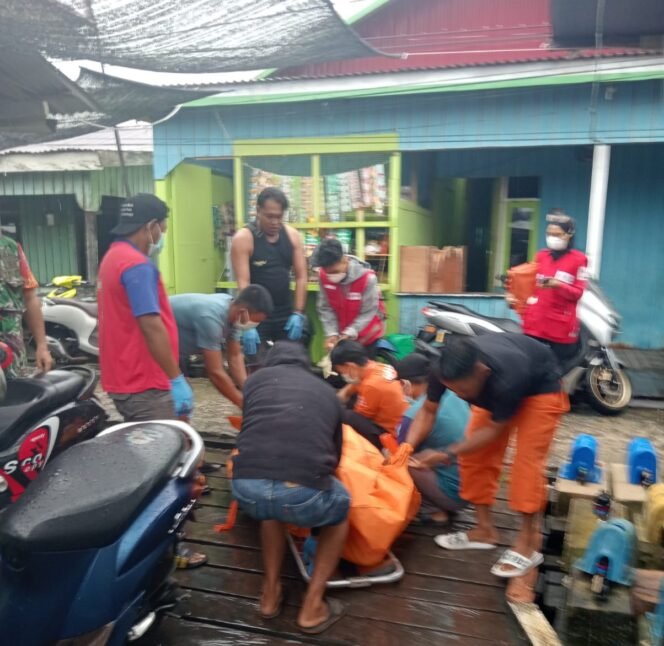 
					Temuan jasad membusuk di Kp Tumput Laut, Mamolok, Nunukan Selatan, Selasa (11/2/2025).