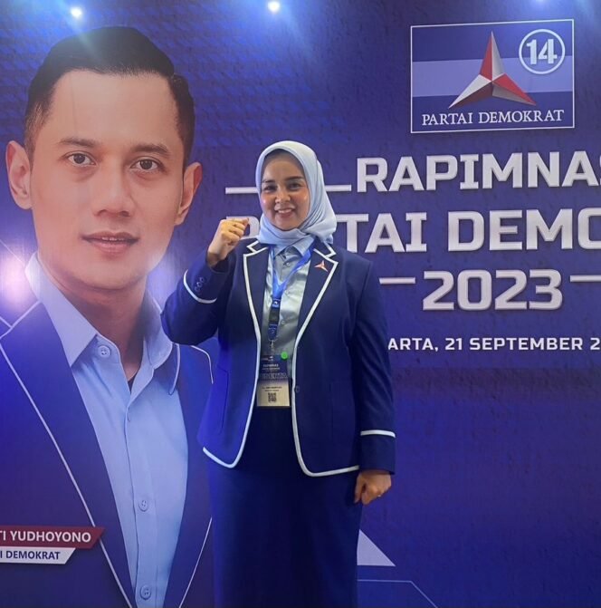 
					Ketua DPC Demokrat Nunukan, Kaltara, Andi Maryati,