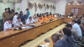 Hering membahas kecelakaan SB Cinta Putri. DPRD Nunukan dorong pembuatan SPB dan SKK untuk dibawa ke Kementrian,