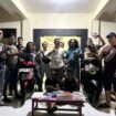 Dua pelaku pencurian di Pulau Sebatik yang berhasil menggasak uang warga sebesar Rp 236 juta lebih, diamankan polisi,