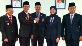 Serah Terima Jabatan dari Laura - Hanafiah ke Irwan Sabri - Hermanus di Gedung Pemkab Nunukan, Rabu (5/3/3035).