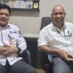 Kepala Disnakertrans Nunukan, Masniadi bersama Kabid HI Disnakertrans Nunukan, Marsel,