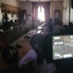 Gangguan listrik PLN saat RDP membahas gaji honorer RSUD Nunukan di Gedung DPRD Nunukan, Selasa (4/3/2025).