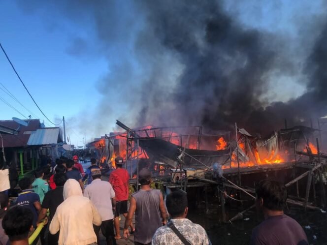 
					Ilustrasi : Kebakaran pemukiman padat penduduk di Nunukan.