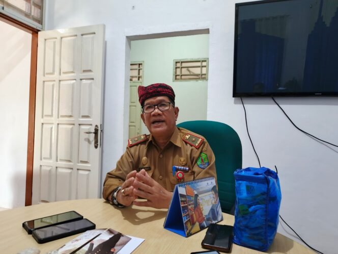 
					Kepala BKPSDM Nunukan, Sura'i.