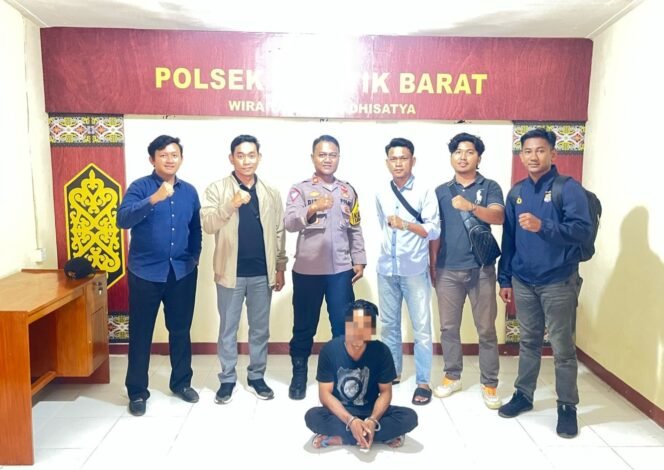 
					Laki laki warga Sebatik S saat diamankan polisi. S tega mencuri uang teman akrabnya dan dihabiskan untuk judi slot.