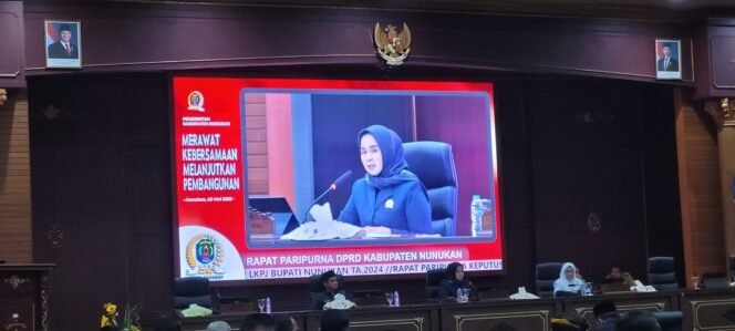 
					Wakil Ketua DPRD Nunukan, Andi Mariyati memimpin rapat paripurna LKPJ Bupati 2024, Senin (5/5/2025).
