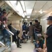 Sejumlah CPMI ilegal berbaur dengan penumpang KM Bukit Siguntang yang datang di Pelabuhan Tunon Taka, Nunukan, Kamis (15/5/2025) pagi.