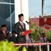 Bupati Nunukan, Irwan Sabri saat memimpin upacara Hardiknas 2025,