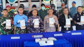 Jumpa pers pengungkapan 11,5 kg sabh sabu yang diamankan SFQR LANAL Nunukan di perairan Karang Unarang,