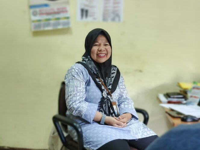 
					Kabid Koperasi DKUKMPP Nunukan, Siti Hasnah,