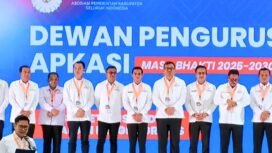 Bupati Nunukan, Kalimantan Utara, Irwan Sabri, dilantik sebagai Koordinator Wilayah (Korwil) Kalimantan Utara Asosiasi Pemerintah Kabupaten Seluruh Indonesia (APKASI) untuk masa bakti 2025–2030, di Jakarta, Kamis (17/7/2025). Dok.Prokopim.