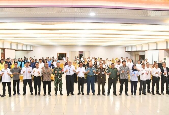 
					Bupati Nunukan, Kalimantan Utara, Irwan Sabri, meluncurkan ‘Beasiswa Harapan Energi Baru’ Rabu (30/07/2025). Dok.Prokopim.