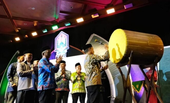 
					Tabuhan Bedug Membuka Acara STQH 1 dan MTQ Muallaf 5 Tingkat Provinsi Kalimantan Utara 2025, Dok.Prokopim.