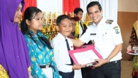 Hadiri Peringatan Hari Anak Nasional 2025, Irwan Sabri Warning Orang Tua Sungguh Sungguh Mengontrol Pergaulan Anaknya. Dok.Prokopim.