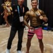 Atlet Fitness Nunukan, Kaltara, Anggi Yanto Saputra bersama pelatihnya, Mukhlis meraih medali perunggu di FORNAS VIII NTB 2025.