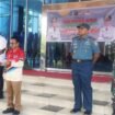 Wakil Bupati Nunukan, Hermanus, melepas   peserta kontingen Komite Olahraga Masyarakat Indonesia (KORMI) Nunukan, untuk berlaga di Festival Olahraga Masyarakat Nasional (Fornas) VIII di Nusa Tenggara Barat (NTB), Senin (21/7/2025). Dok.Prokopim.