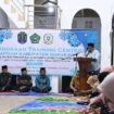 Kabag Kesra Sekretariat Daerah Kab. Nunukan, Khairil menyampaikan sambutan Bupati Nunukan, Irwan Sabri. pada pembukaan TC MTQ tingkat Provinsi Kaltara 2025.
