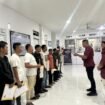 Kalapas Nunukan, Puang Dirham memberikan wejangan saat pengumuman amnesti bagi 15 WBP Lapas Nunukan. LAPAS Nunukan.