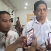 Ketua Tim Seleksi KPID Kaltara, Jupri, melakukan sosialisasi dibukanya pendaftaran Komisioner KPID Kaltara, di Cafe Sayn Nunukan, Jumat (29/8/2025).