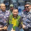 Wakil Bupati Nunukan, Hermanus bersama Danlanal Nunukan Letkol Laut (P) Primayantha Maulana Malik dan Kasubdit Bakti Pusteral Letkol Laut (PM) Firdaus, saat wawancara terkait Bakti Karya TNI AL 2025 di perbatasan RI - Malaysia, Jumat (29/8/2025).