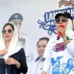 Anggota DPR RI Komisi VII sekaligus Ketua Tim Penggerak PKK Provinsi Kalimantan Utara, Rachmawati Zainal bersama Ketua Tim Penggerak PKK Kabupaten Nunukan, Andi Annisa Muthia Irwan dalam Sebuah training dan wokshop membahas ‘Langkah Sehat UMKM Cerdas Kelola Keuangan Digital, UMKM Perbatasan Naik Kelas’ di PLBN Sebatik, Sabtu (23/8/2025). Dok.Prokopim.