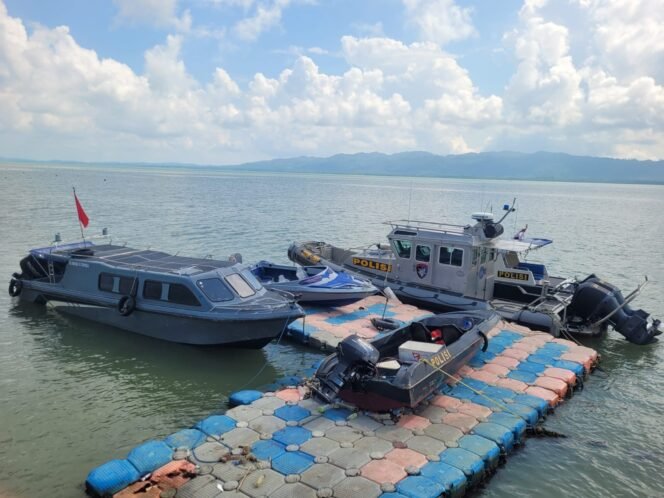 
					SB Borneo Express 02, diamankan di Pos Polairud Nunukan.