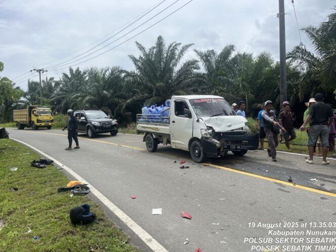 
					TKP Laka Lantas di Jalan Lujo, Desa Tanjung Karang, Pulau Sebatik, yang menewaskan seorang IRT asal Bandung, Selasa (19/8/2025) sore. Dok.Satlantas Polres Nunukan.
