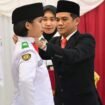 Bupati Nunukan, Irwan Sabri mengukuhkan Paskibra Kabupaten, untuk acara HUT 80 RI, Minggu (17/8/2025). Dok.Prokopim.