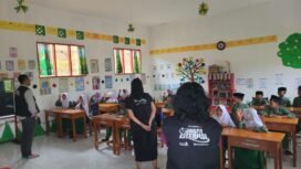 Ilustrasi : lukisan mural di tembok sekolah yang bertujuan untuk pembelajaran asik dan menyenangkan.