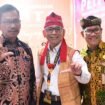 Plt Sekda Nunukan, Ir Jabbar, bersama Kaban Kesbangpol Hasan Basri Mursali dan Kepala BKPSDM Nunukan, H.Sura'i saat menghadiri pameran dan seminar implementasi proyek perubahan Pelatihan Kepemimpinan Nasional (PKN) Tingkat II Angkatan IX Tahun 2025, di Kampus Pusjar SKMP LAN RI, Jalan Raya Baruga, Makassar, Sulawesi Selatan, Rabu (10/9/2025). Dok.Prokopim.